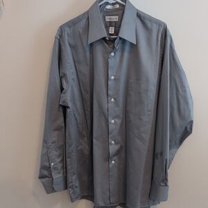 Van Heusen Men's Gray Shirt